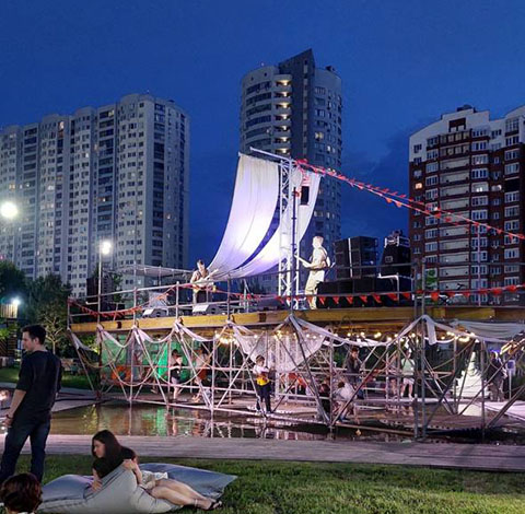 Конструкция Layher Корабль для фестиваля Ночь музеев